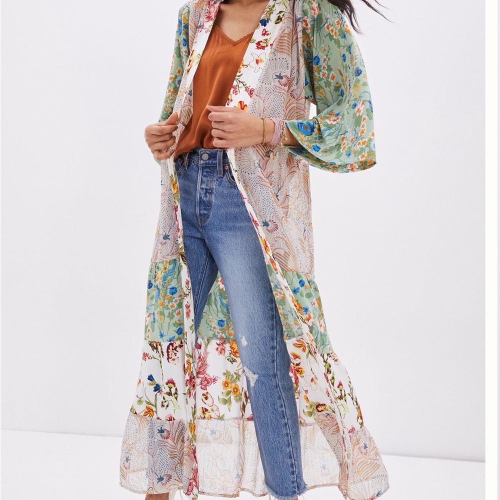 Dani Floral Kimono by Anthropologie